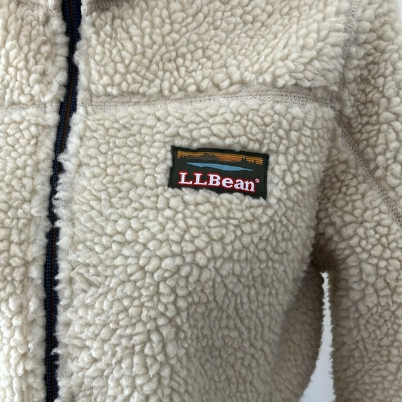 L.L. Bean Mountain Pile Fleece Jacket Like New! - Picture 2 of 5